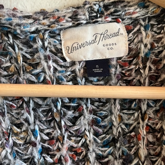 Slouchy shabby universal threads long cardigan. Size Small. - Picture 2 of 3